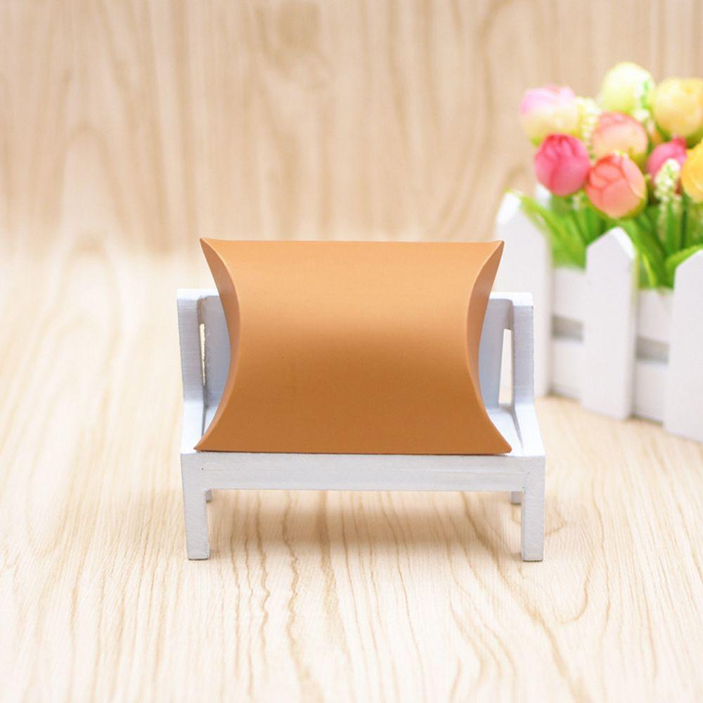 10/50pcs Cute Xmas Wedding Favors Christmas Kraft Gift Bag Pillow Shape Paper Candy Boxes