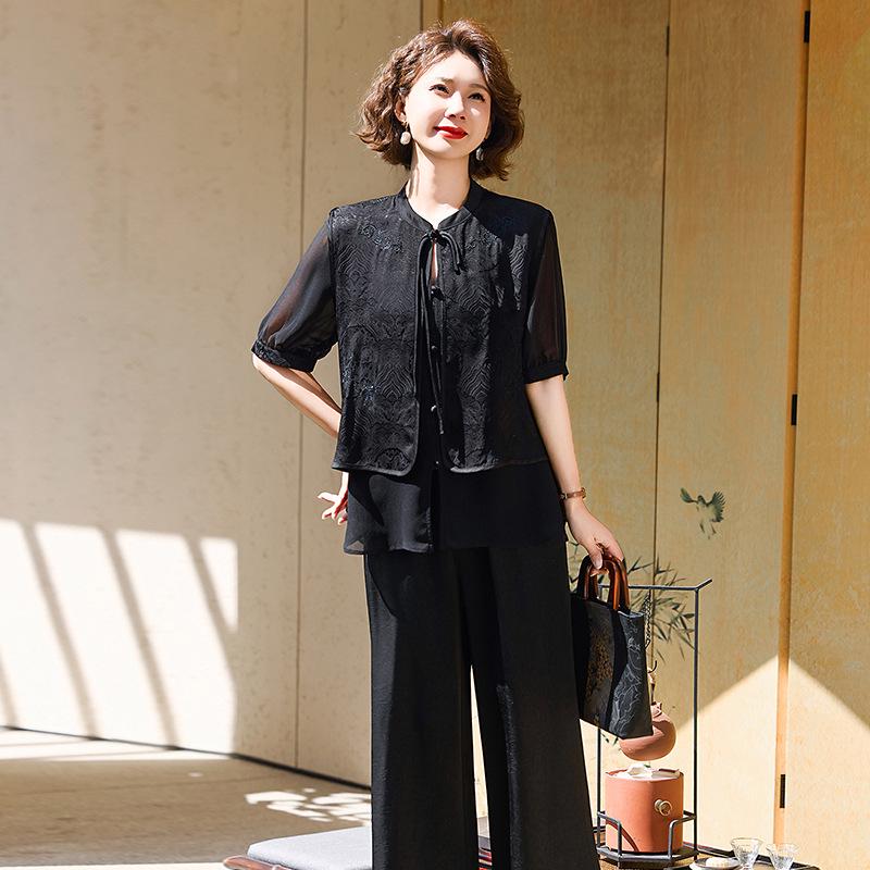 

Шикарный летний костюм: Элегантный комплект из двух предметов в китайском стиле для женщин среднего и пожилого возраста - рубашка с коротким рукавом и брюки. XL