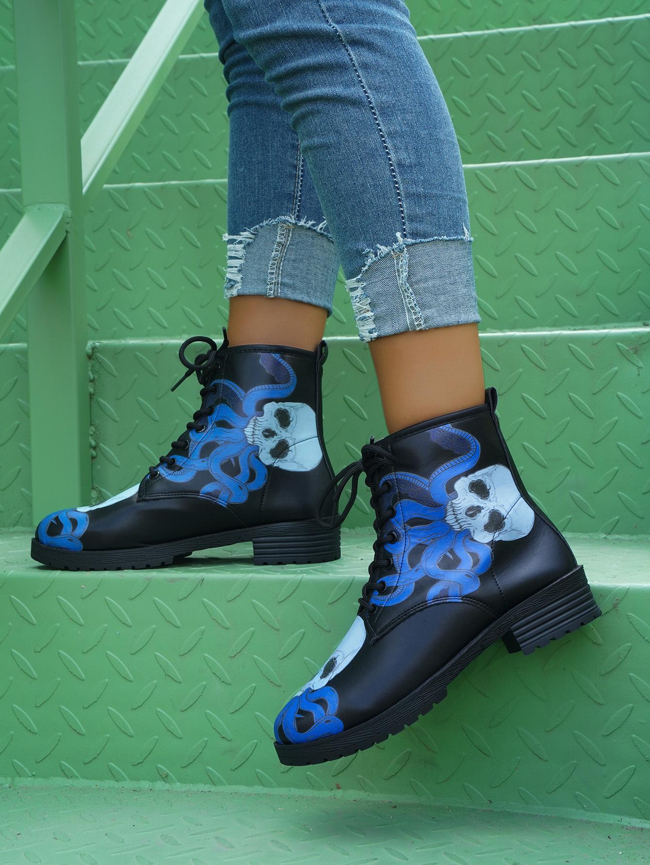 

2025 осень и зима новая обувь Мартин женские на шнуровке удобные ПУ платформа короткие ботинки британский стиль женские ботинки прямая поставка 36