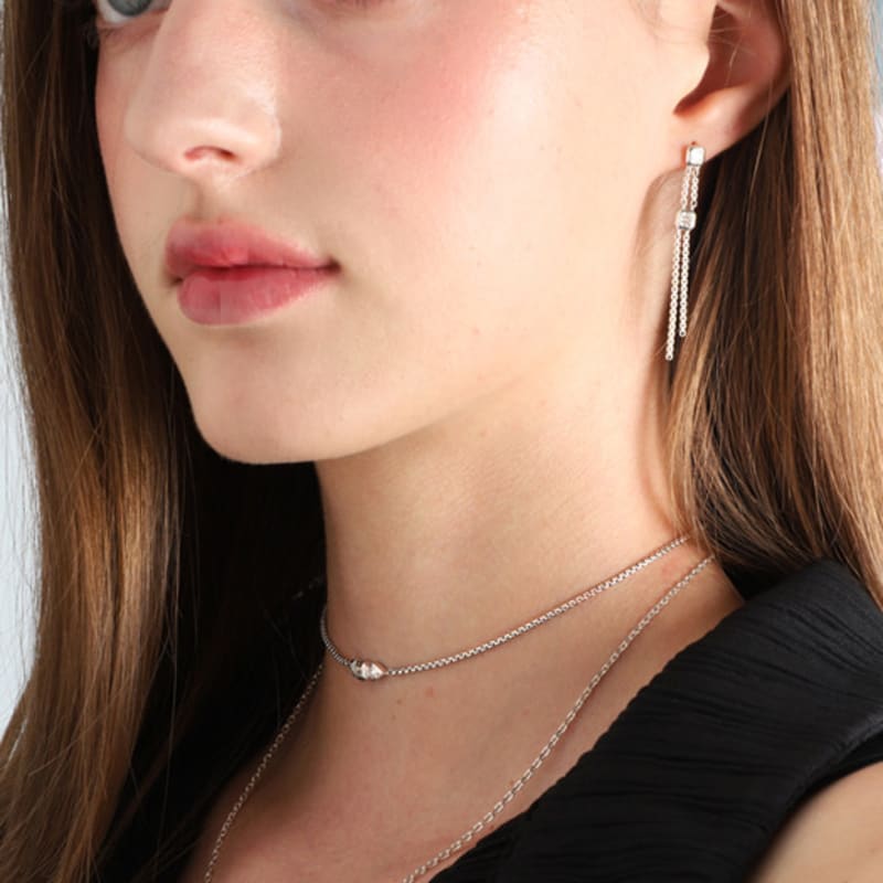 dfarbe silver moissanite trillion drop earrings