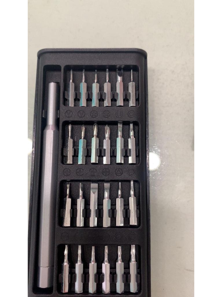 In-Use Precision Screwdriver Set for Mobile, Computer & Home Repair