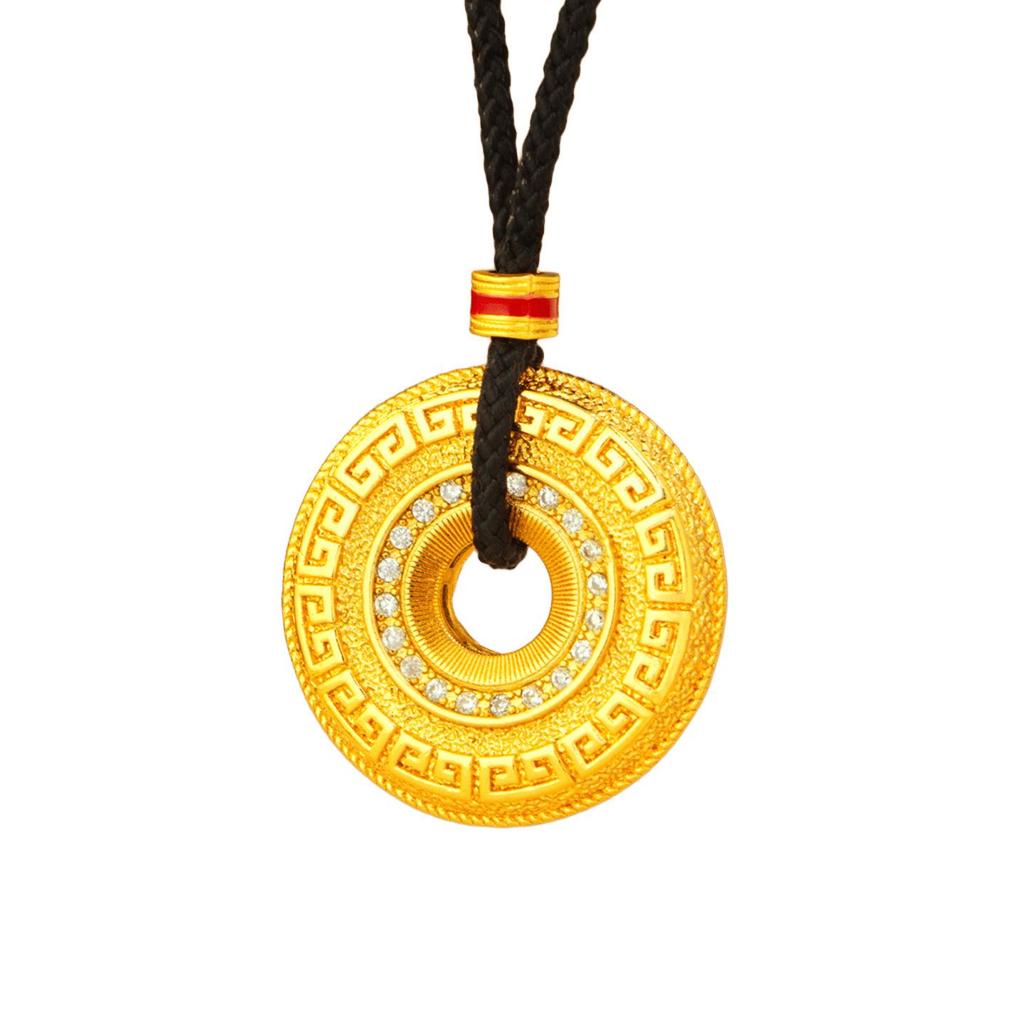 Xiaohongshu Style Sand Gold Ruyi Pendant Clavicle Chain - Retro Light Luxury Hollow Design