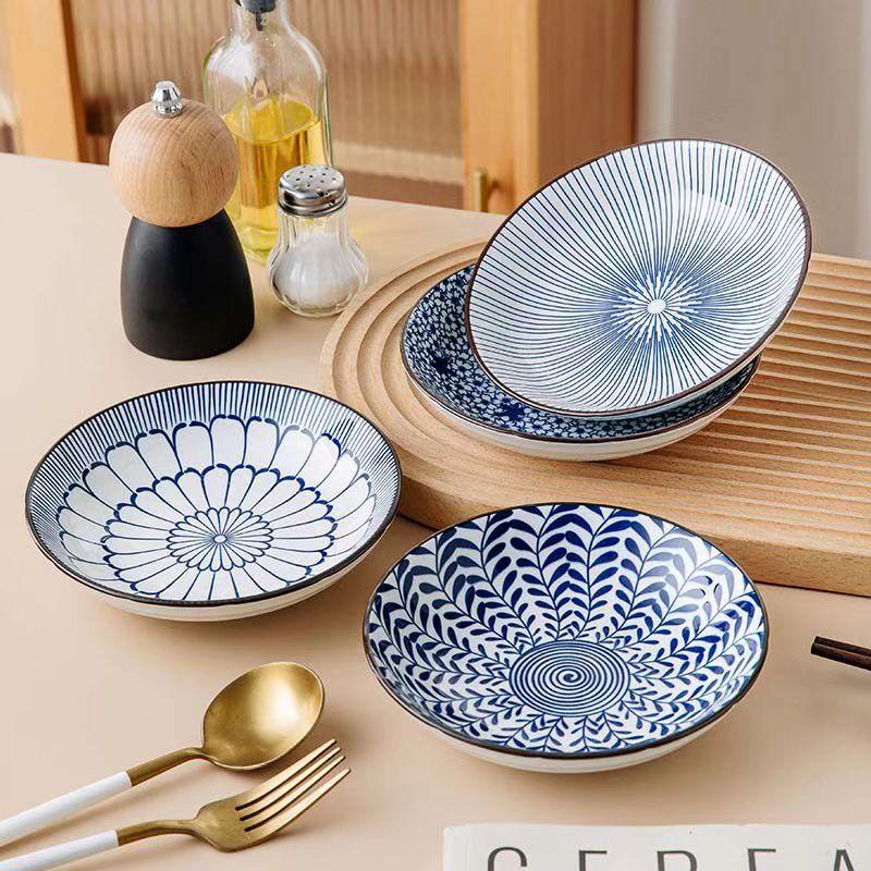 Japanese Tableware Set Home Ceramic Plate Tableware Set Creative Simple and Delicate Round Snack Plate 4pcs