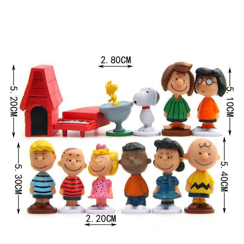12Pcs/Set  Japan Cartoon Peanuts Snoopy  Mini Figure Model Toys Miniature Cake People Collection Props