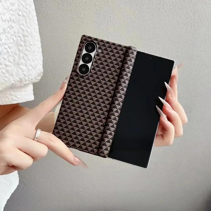 600D Carbon Fiber Texture MagSafe Phone Case for Samsung Galaxy Z Fold 7 6 5 5G Hinge Busine Magnetic Wireless Charging Cover