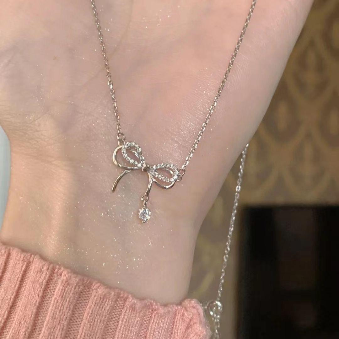 Smart bow necklace female niche design light luxury high-grade collarbone chain to give girlfriend Qixi Festival gift