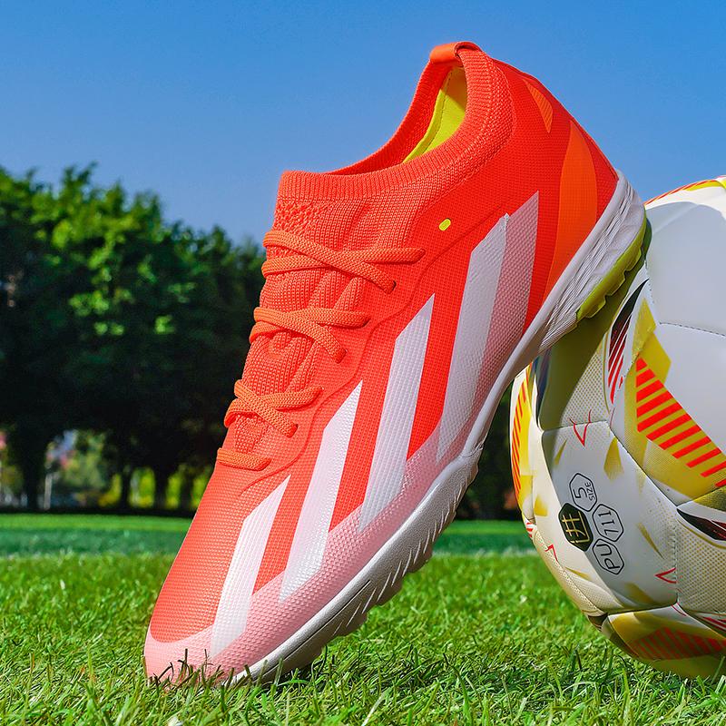 Men Professional Fast Outdoor Football Shoes Society Football Field Boots Indoor Cleats Soccer Shoes Turf High Quality Sneaker