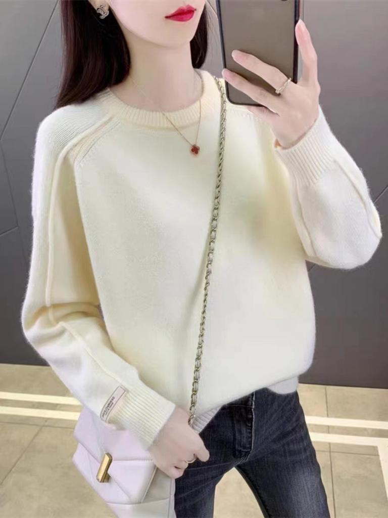 Design Pullover Knitted Sweater Top Autumn and Winter New Lazy Style Loose Versatile Soft Waxy Sweater Women