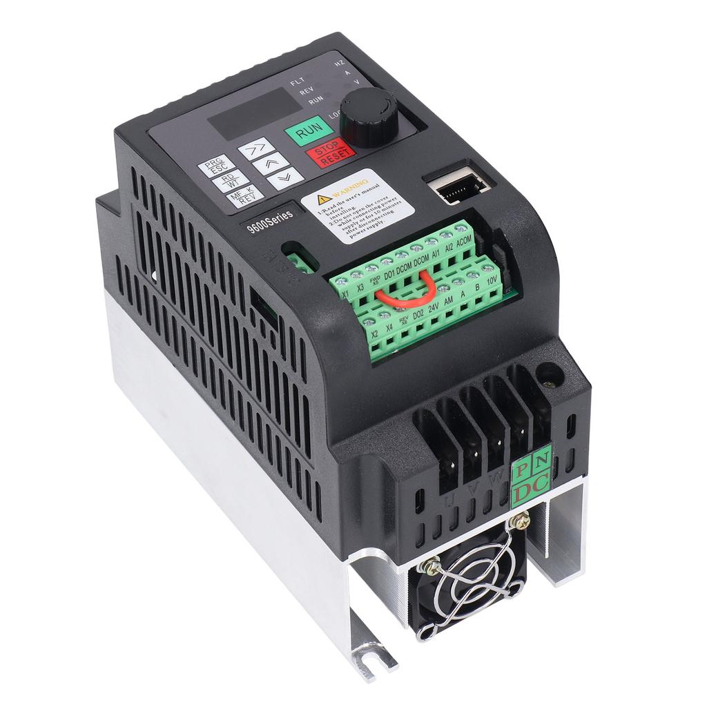 2.2KW Single Phase Solar Inverter PV Pump Speed Controller Variable Frequency Drive DC200?400V