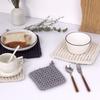 Gestrickter Baumwoll-Wärmeisolier-Platzset Wiederverwendbarer Rutschfester Untersetzer Tischdekoration Wollmaterial Handgestrickter Untersetzer
