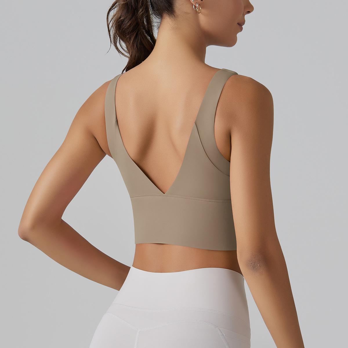 

High-Impact Breathable Yoga Vest with Integrated Chest Pad M