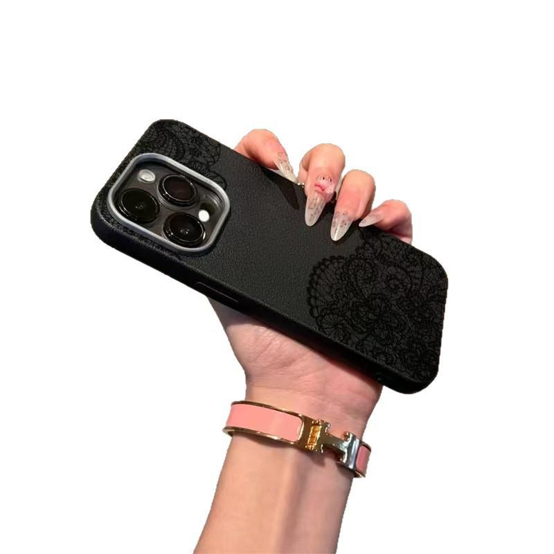 Black Pattern Phone Case for iPhone 14, 15, 16 Pro & 17 Pro - High-End Creative Design