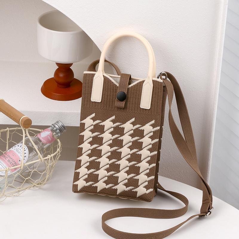 Knitted Mini Tote Bag Sweet Argyle Diamond Pattern Button Closure Soft Knit Handbag for Women Valentine's Day Gifts