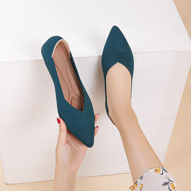 Modische, flache, spitze, gewebte Damenschuhe mit flachem Boden