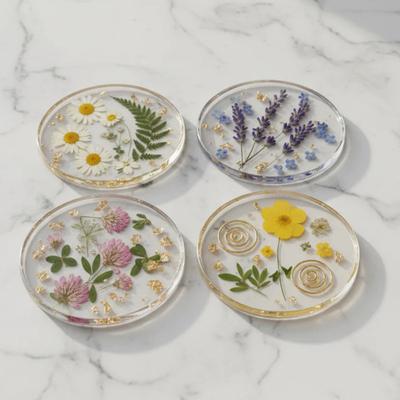 4 Stück Acryl-Trockenblumen-Untersetzer Hitzebeständig Wasserdicht Tassenunterlage Transparent Rutschfest Getränkeuntersetzer Einzigartiges Geschenk für Einweihung Geburtstag Weihnachten
