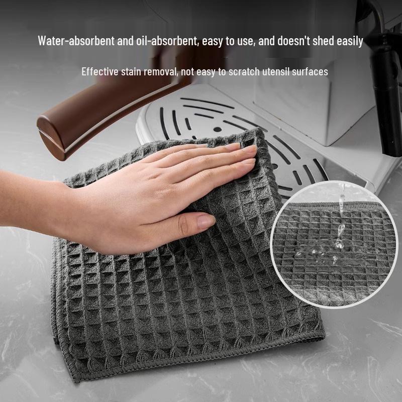 Barista's Quick-Dry Lint-Free Cleaning Towel - Absorbent Cloth for Coffee Machine and Tea Shop Maintenance