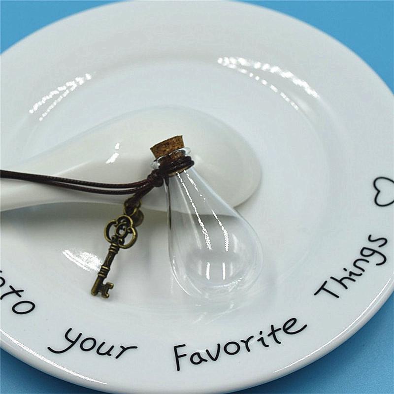 Dried Flower Essential Oil Car Pendant - High Borosilicate Glass Ball with Cork