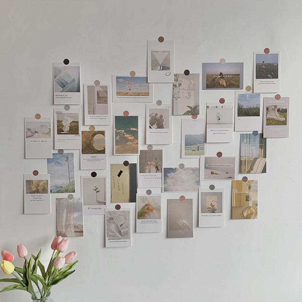Set of 30 emotional card photos