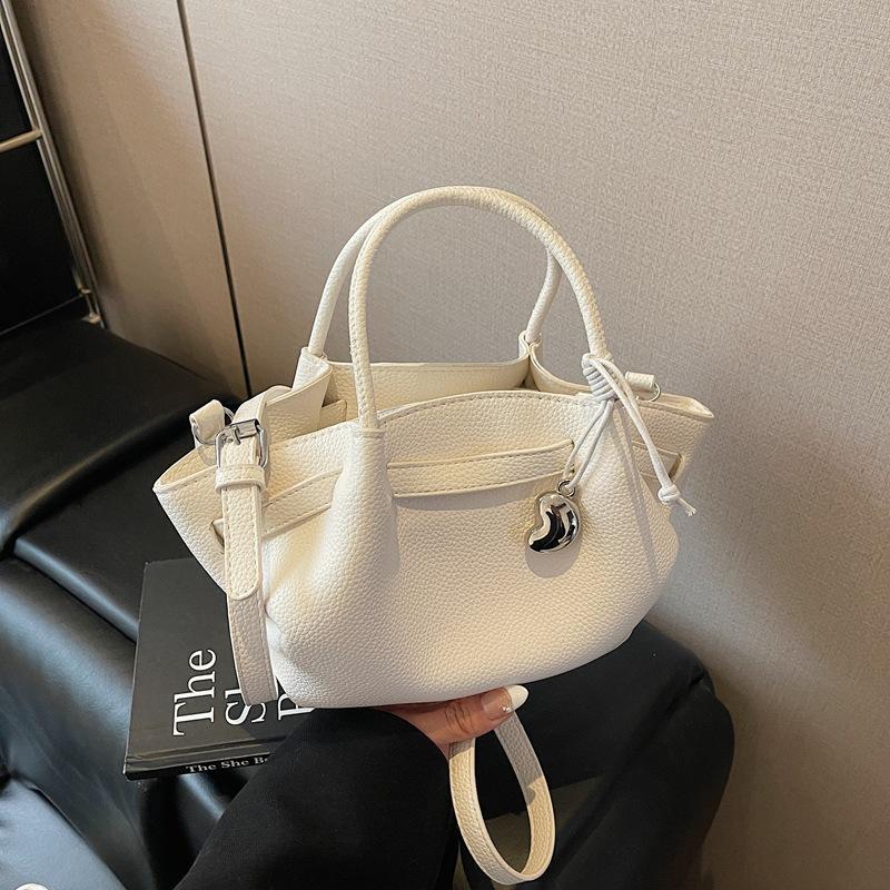 Retro Portable Bucket Bag Women's Spring New Light Luxury High Texture Casual Shoulder Messenger Bag
