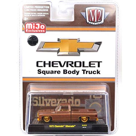 M2 MACHINES 164 Scale MiJo EXCLUSIVE - 1975 Chevrolet Silverado - The Brown Bagger (Chase Car)