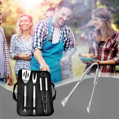 Grilování a kebab – Sady náradia na grilovanie