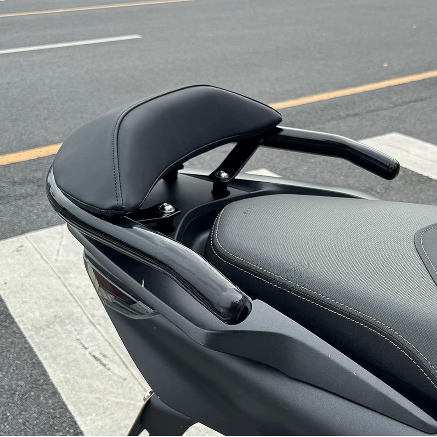 Kemy s Tandem Backrest Set for PCX125 (JK05/JF81/JF56/JF28/JK06), PCX150 (KF30/KF18/KF12), PCX160 (KF47) - Includes Tandem Bar and Rear Wing, Waterpro