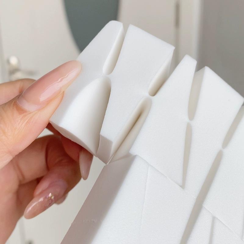 24Pcs Makeup Puff Triangle Face Foundation Cosmetic Women Beauty Makeup Wedges Sponge Wet and Dry Use