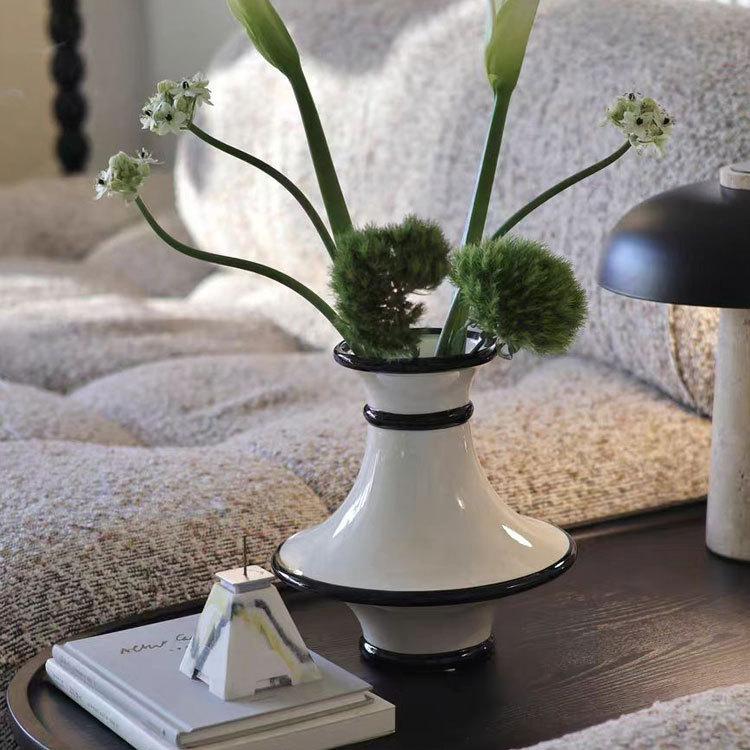 Vaso de Cerâmica Listras Geométricas Preto e Branco Vaso de Flores Acessórios para Arranjos Florais Acessórios para Decoração de Casa