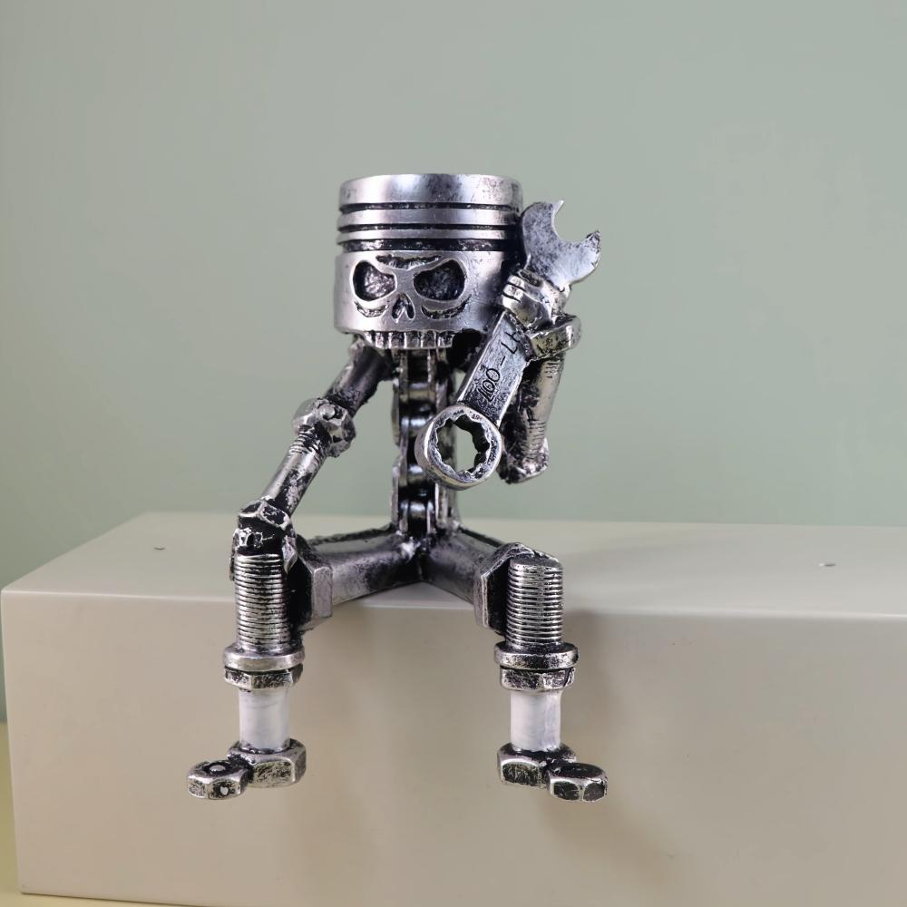 Mechanischer Punk Geschnitzter Kolben Totenkopf Gesicht Statue Kreative Europäischer Metallischer Stil Piraten Skulptur Harz Figur Desktop Deko
