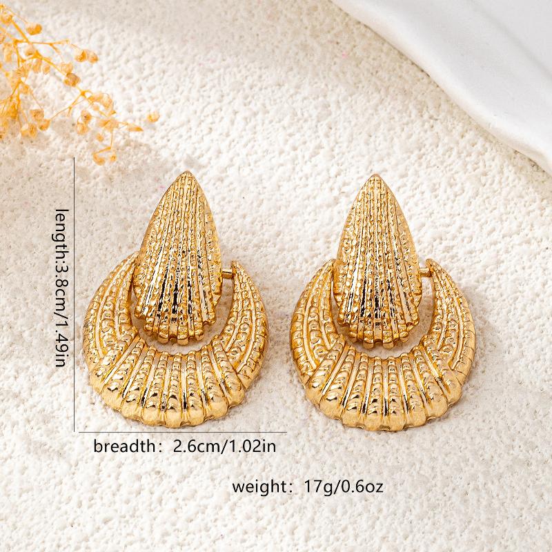 Vintage Elegant Gold Color Hollow Flower Stud Earrings For Women Design Irregular Piercing Earrings Party Jewelry Gifts
