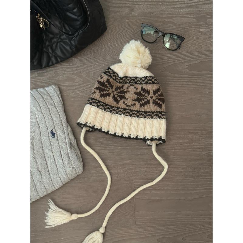 Autumn and Winter Ear Protection and Warmth Preservation Lei Feng Hats Ear Protection and Cold Protection Woolen Hats  Making The Face Look Smaller
