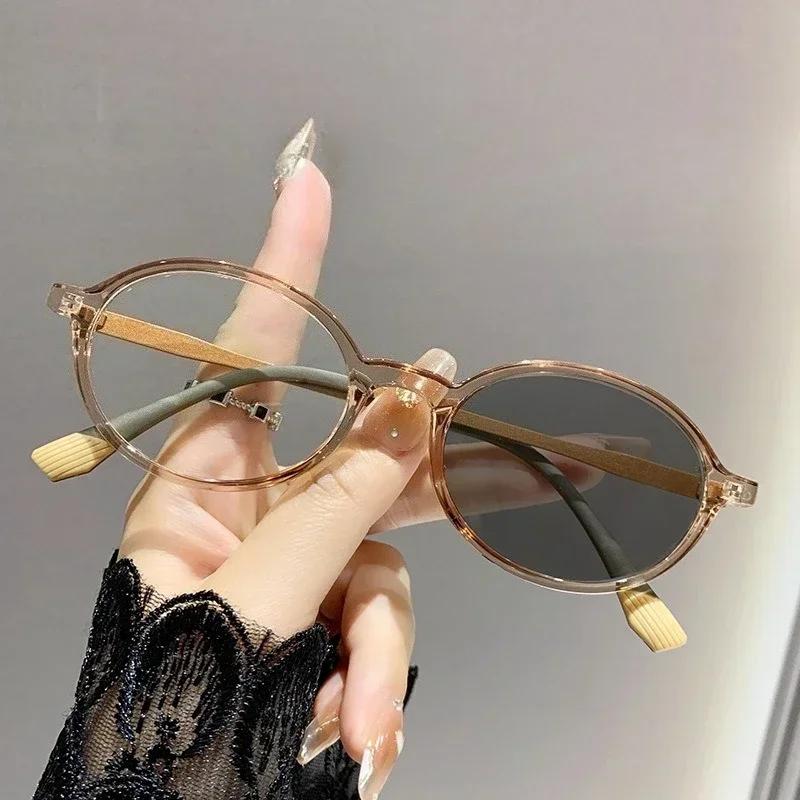 Women Men Photochromic Myopia Glasses Trendy Retro Oval Frame Color Changing Eyewear Near Sight Eyeglasses