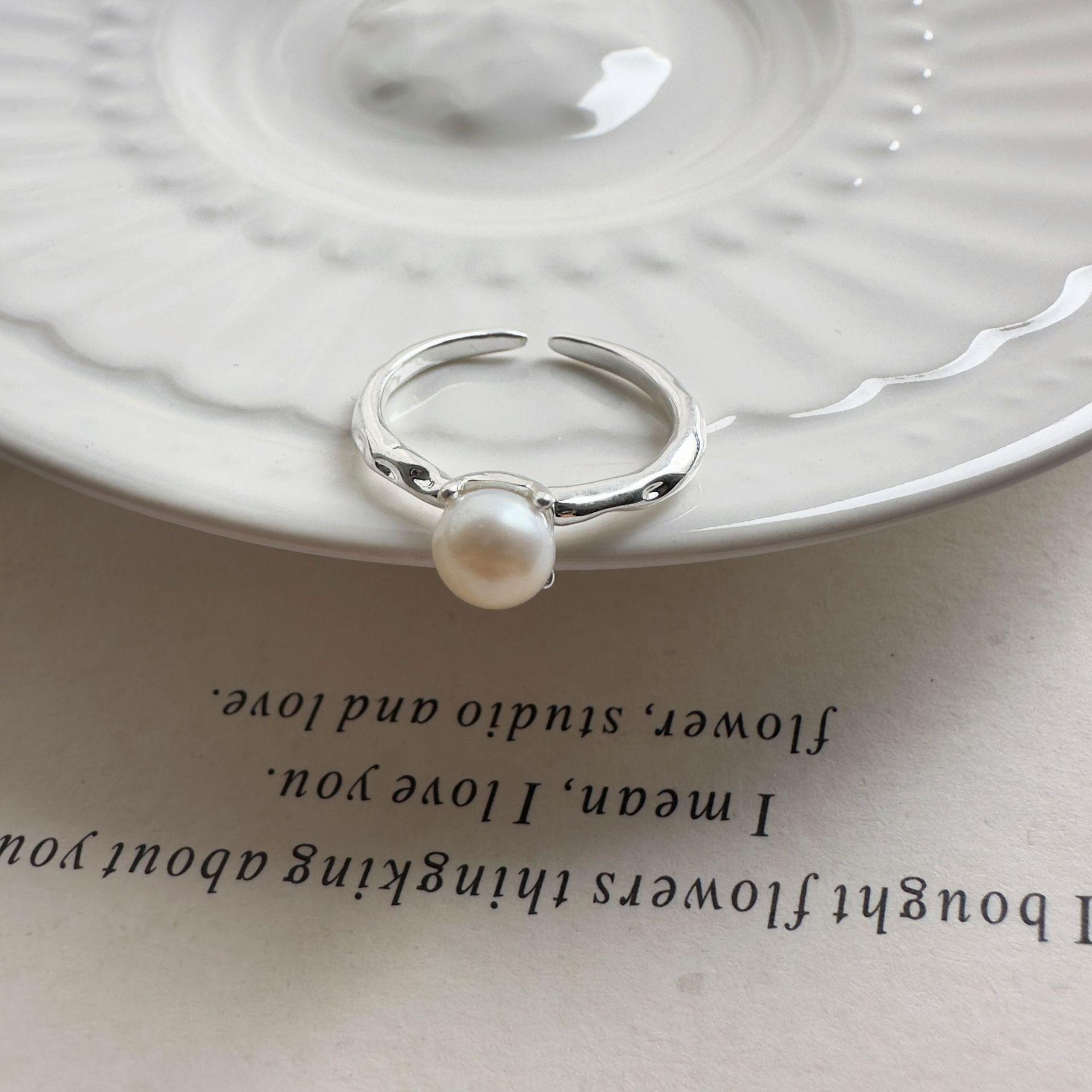 

Elegant Freshwater Pearl Open Ring for Women - 2024 Niche High-End Index Finger Jewelry