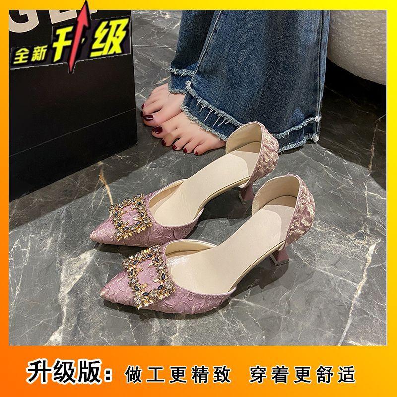 Square buckle fashion pointed sandals women's 2025 spring and summer new small fragrant style gentle fashion versatile single shoes high heels women