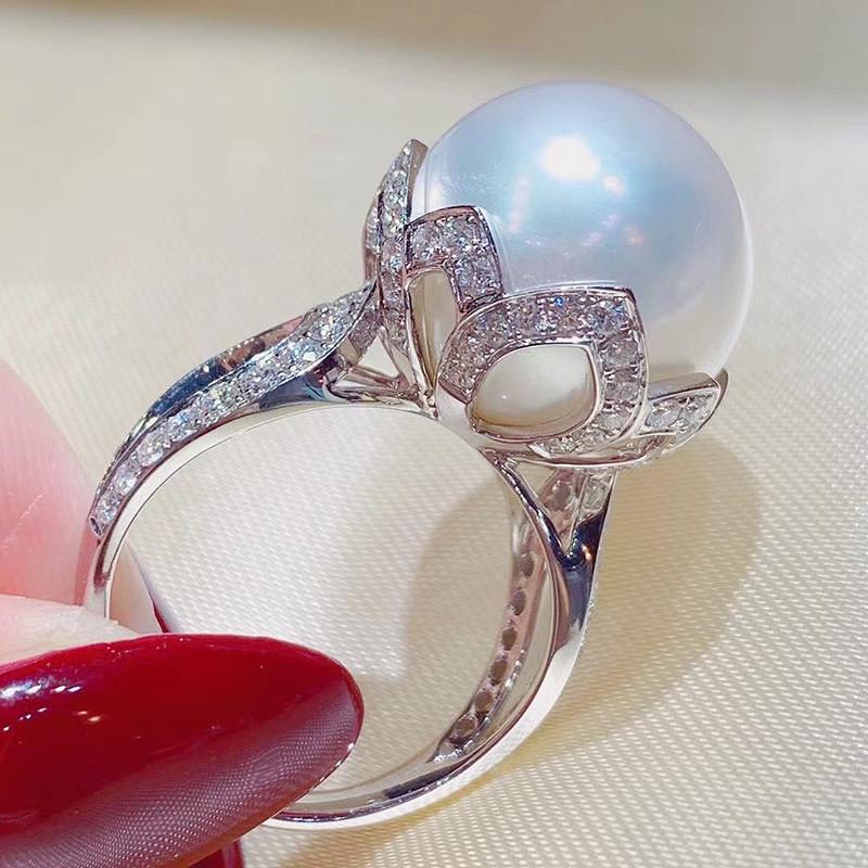 

Huitan Luxury Imitation Pearl Rings for Women Brilliant CZ Copper Color Temperament Elegant Female Accessories Wedding Zircon 10