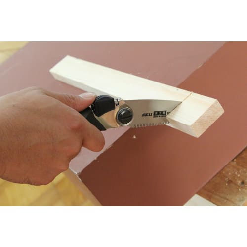 SK11 (SK11) Replaceable Blade Folding Saw, 120mm Blade Length, Lightweight, Compact, Pocket-Sized for Woodworking, S120-M