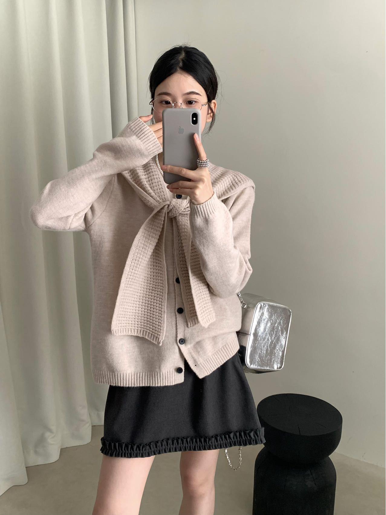 

Женский кардиган крупной вязки однотонный в корейском стиле - Универсальный осенне-зимний облегающий свитер-шаль One Size [80-120] абрикосовый