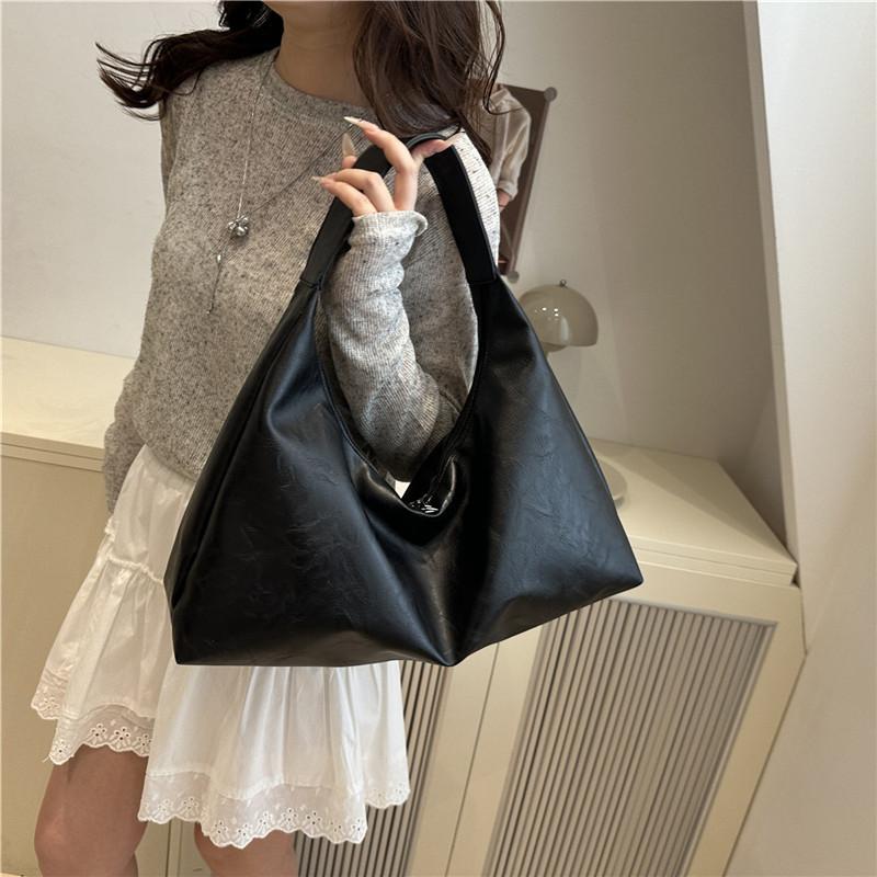 Pu Water Bucket Bag With Zipper And Cell Phone Pocket For Casual Street Style