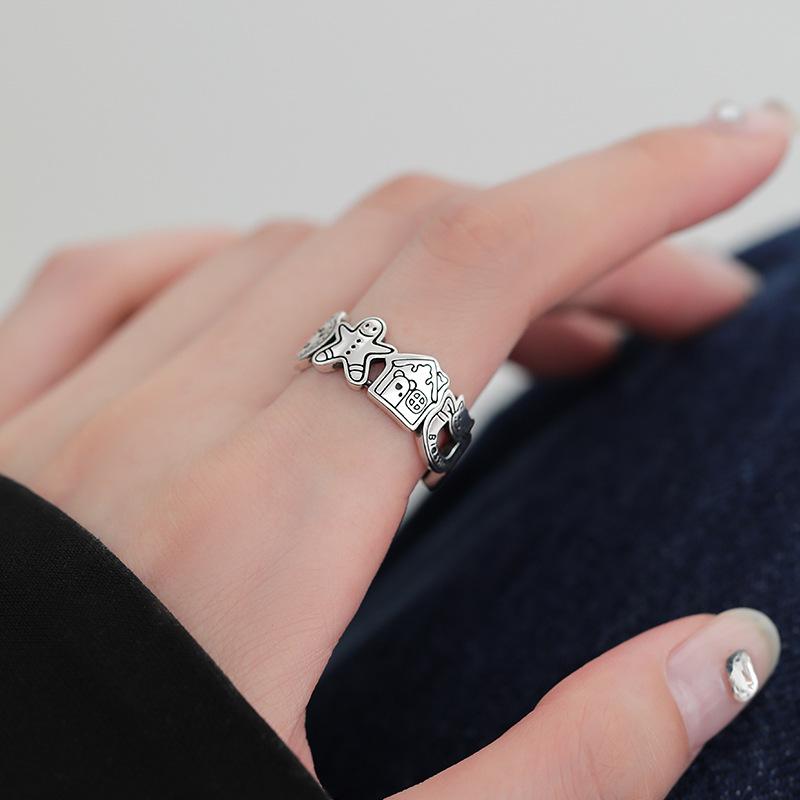 

Gingerbread Man Adjustable Ring: Women s Unique Retro Graffiti Bear Design, Light Luxury Style, Plain Band.