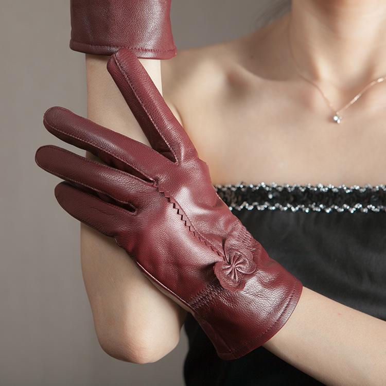 Women's Winter Bow Leather Gloves: Thick Velvet, Windproof, Waterproof, Warm Cycling Gloves