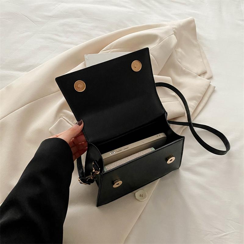 1 Piece of Solid Color Shoulder Bag for Women, Fashionable Handbag, Crossbody Bag That Can Hold Mobile Phone