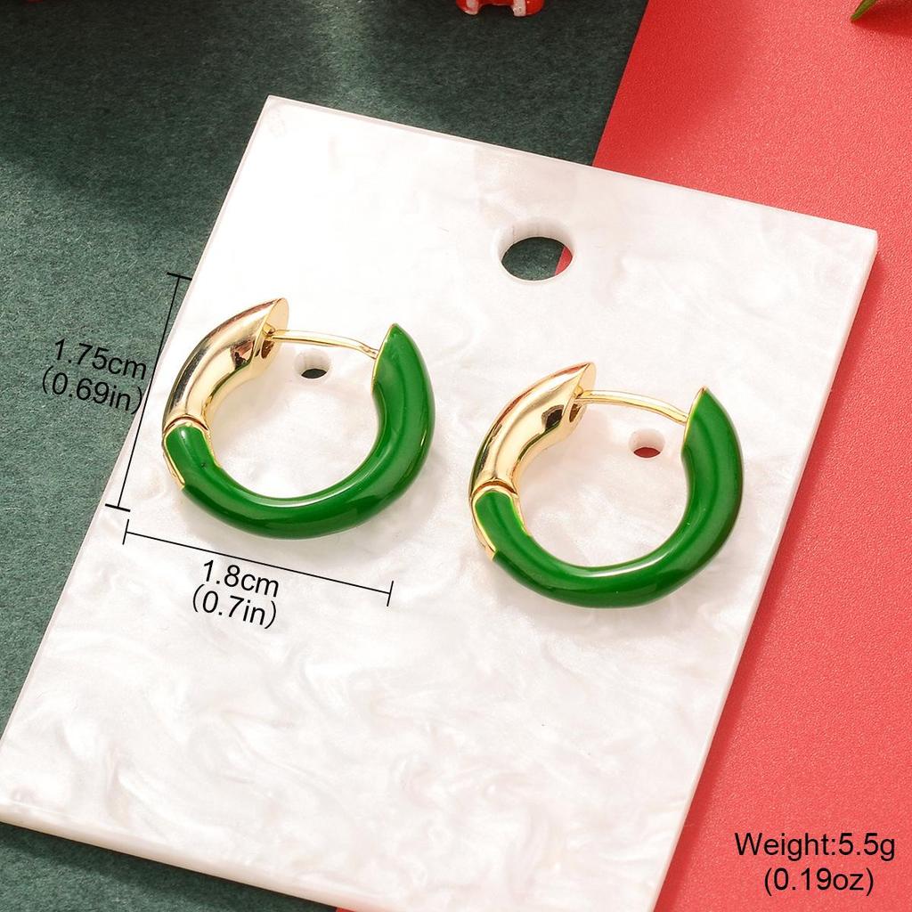 High-End Green Heart Retro Drip Oil Earrings - Autumn/Winter Fashion