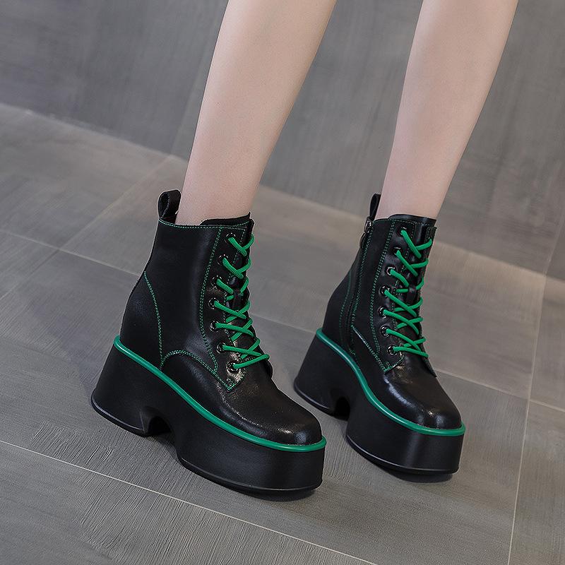 British style platform Martin boots 2025 new versatile European and American laces fashionable retro versatile inner height increase single boot tide