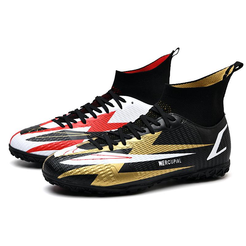 New Football Shoes, Boys' High-top Long Nails, Young and Middle School Students' Competition Training Shoes, Large Size.