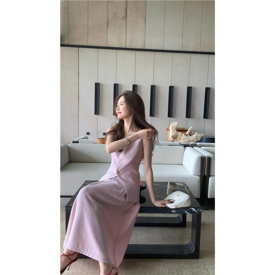 French Retro Small Pink Sleeveless Vest Half Skirt Set Elegant Women's New Year's New Style