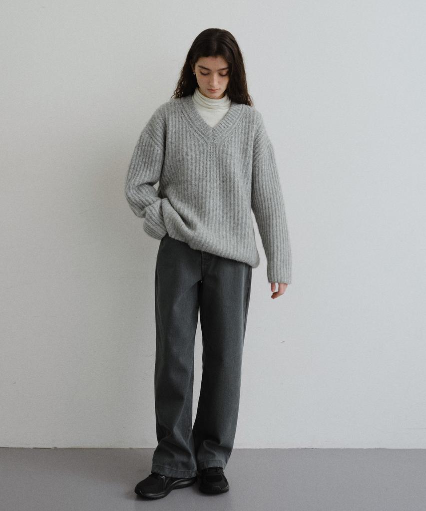 Yulago Baby Alpaca V-Neck Knit