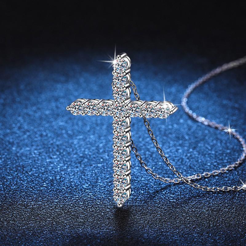 Sterling Cross Pendant Necklace Women With 1.6ct D-Color Moissanite Gemstone Adjustable Chain 41-50cm 925 Sterling Silver