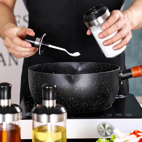 Spice Jar with Spoon 250ml Glass Condiment Bottle Kitchen Seasoning Jar for Salt Sugar Leak-Proof Condiment Container with Lid