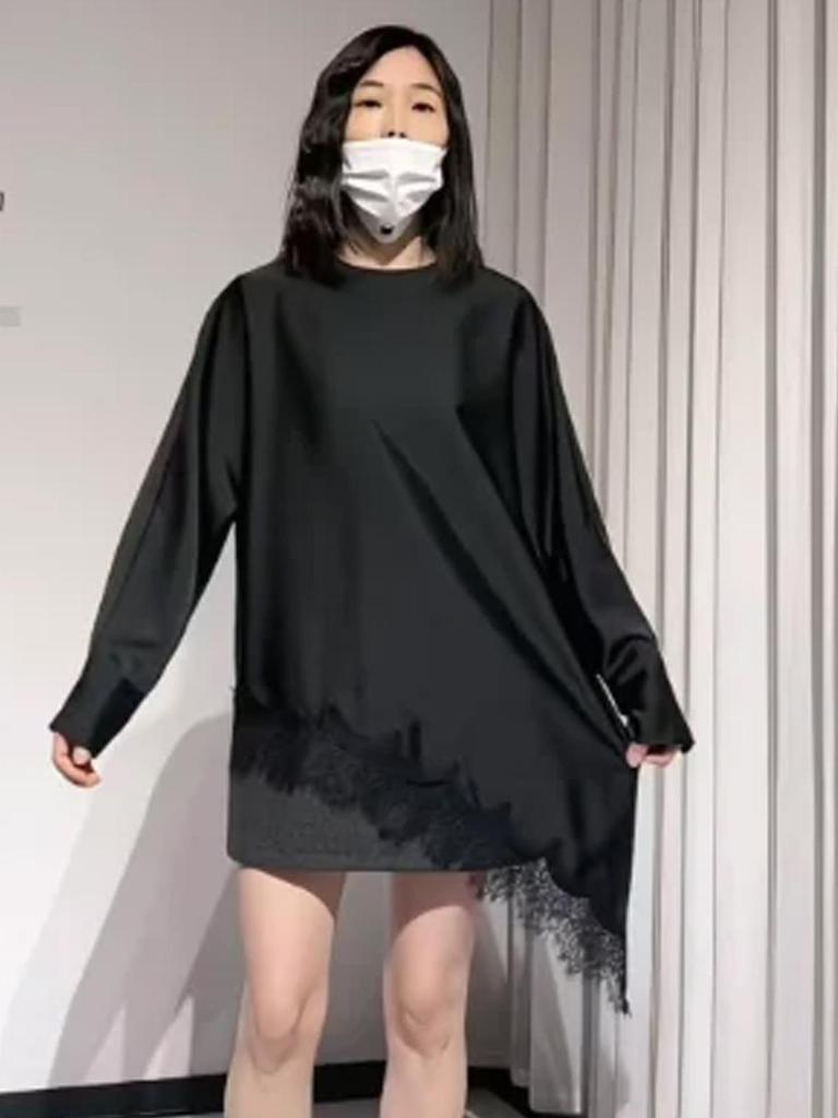 Asymmetrical Lace Top: Women's Black Fashion Shirt for Spring/Autumn - European & American Style