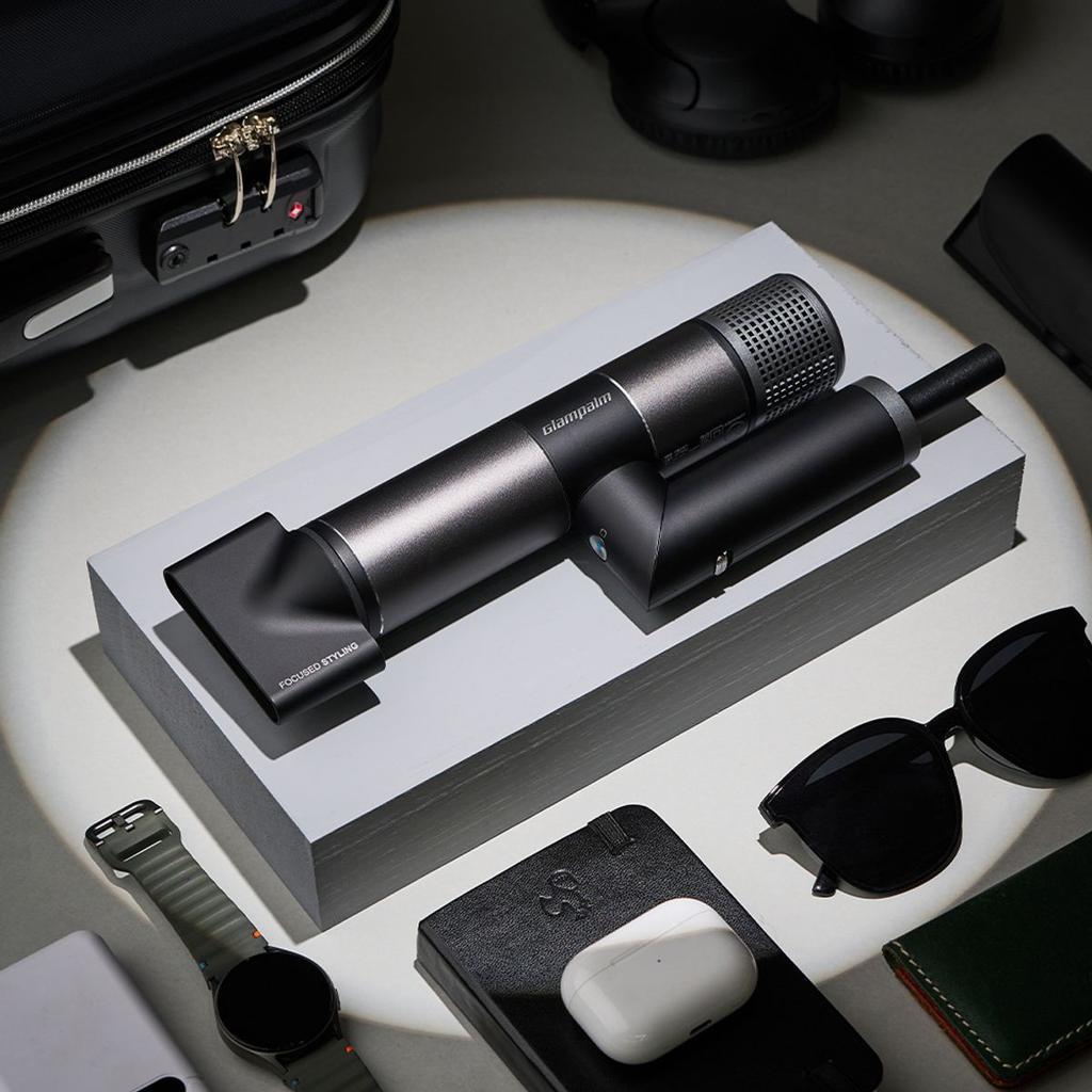 Glam Chic Air Trip GP716BK (Black) Free Voltage Foldable Travel Hair Dryer